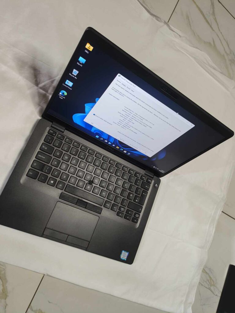 Dell Latitude 5400 - Core i5 8th Gen, 8GB, 256GB SSD — Photo 2