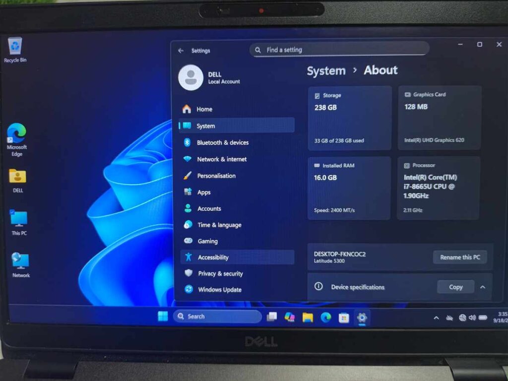 Dell Latitude 5300 - Core i5 8th Gen, 8GB, 256GB SSD — Photo 4