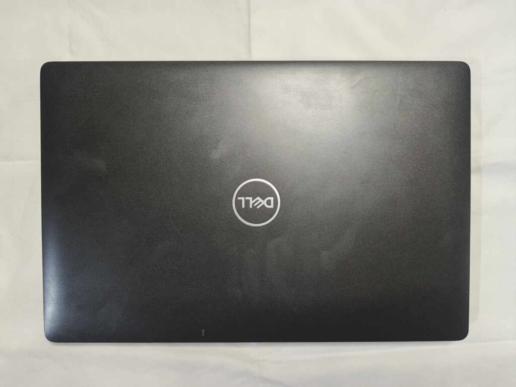 Dell Latitude 5320 - Core i5 11th Gen, 8GB, 256GB SSD — Photo 2